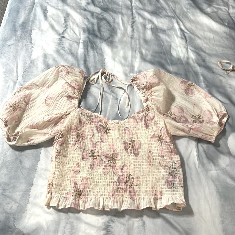 NWOT H&M - Picture 2 of 10